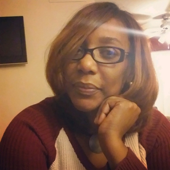 Meet your Posher, Candy - Picture 1 of 1